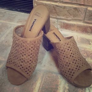 Sonoma taupe sandals